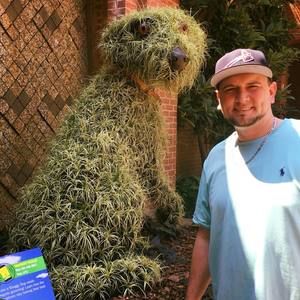 Meet your Posher, Travis